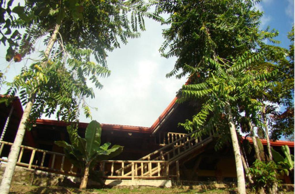 Hotel Samsara อูวีตา ภายนอก รูปภาพ