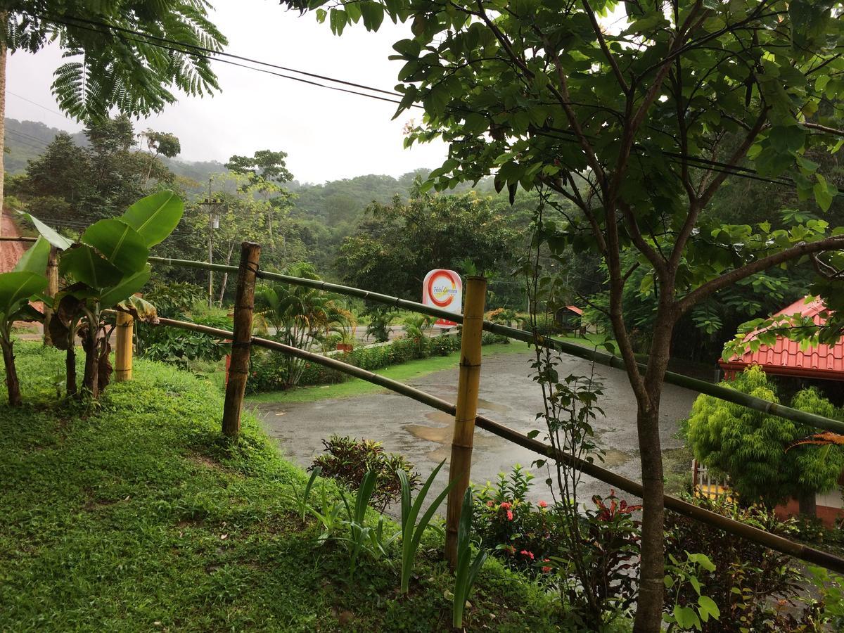 Hotel Samsara อูวีตา ภายนอก รูปภาพ