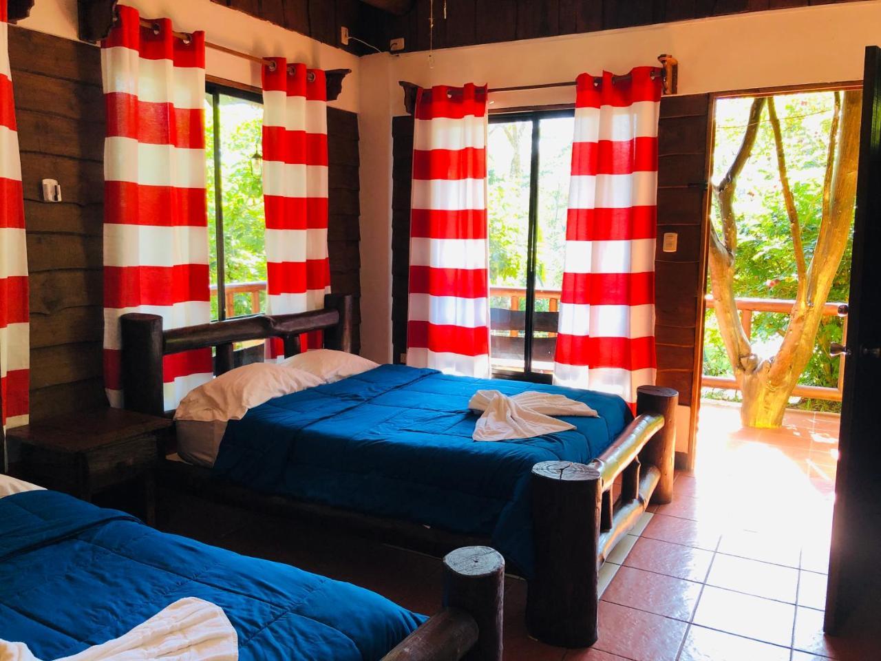 Hotel Samsara อูวีตา ภายนอก รูปภาพ